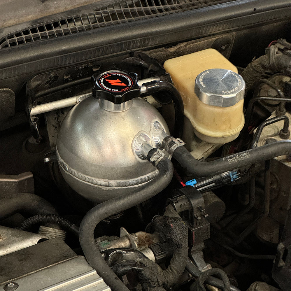 4 Cyl 2.0 Coolant Tank